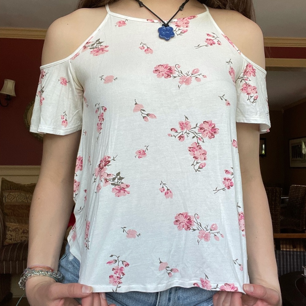 garage floral top